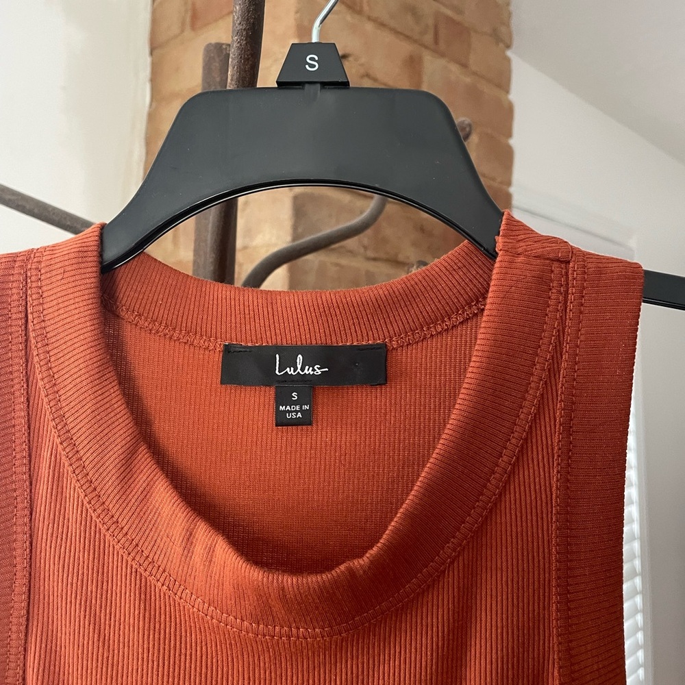 Lulus Rust Orange Ribbed Dress - Picture 4 of 6